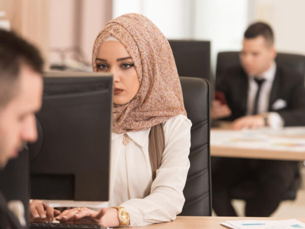 Emirates ID Renewal 2025 Employer’s Role and Worker Guide